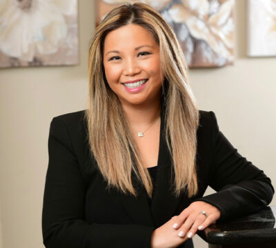 Dr. Annie Yu, a premium fee-for-service dentist practicing in Chevy Chase